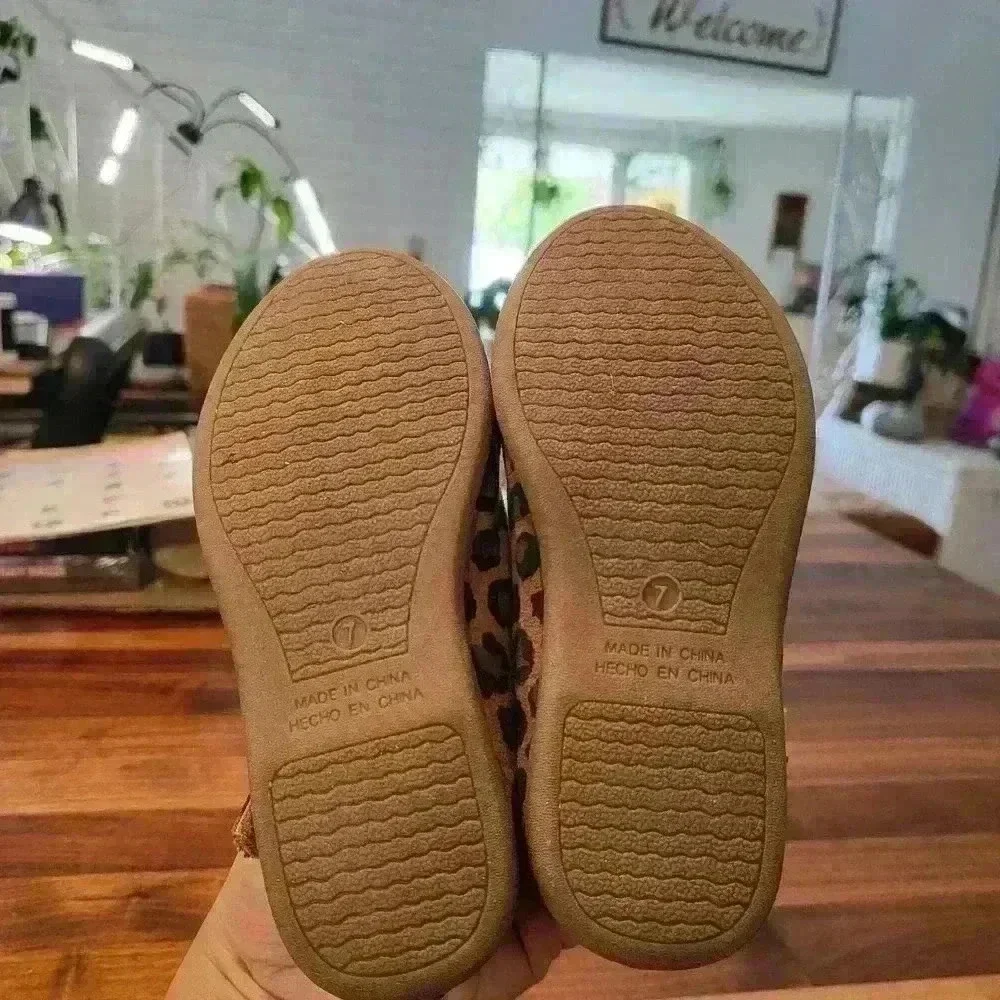 Old Navy Toddler Shoes‎ Size 7